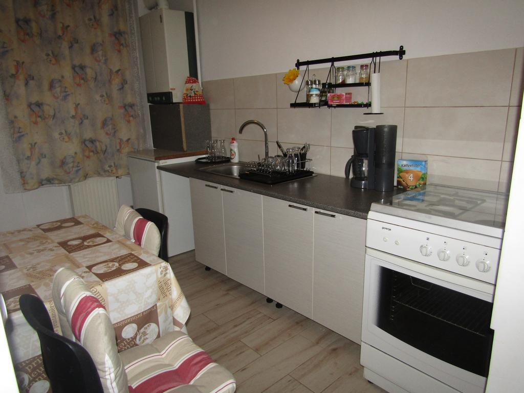 Gina Apartament Apartman Nagyszeben Kültér fotó